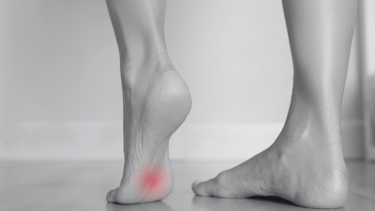 Behandla och förebygg nedsjunket främre fotvalv med hjälp av ortopediska skor och inlägg | Stinaa.J Officiell Butik